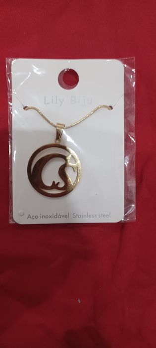 Colares e pulseira Carmen steffens