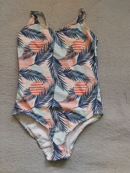 Stroj jednoczęściowy