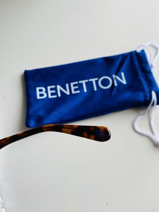 Óculos de Sol Novos Benetton