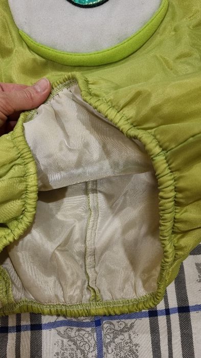 Святкова кофтинка Корпорація монстрів 3-4 роки