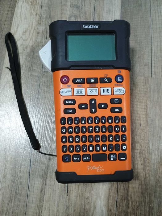 Drukarka Brother PT-E300 + taśmy