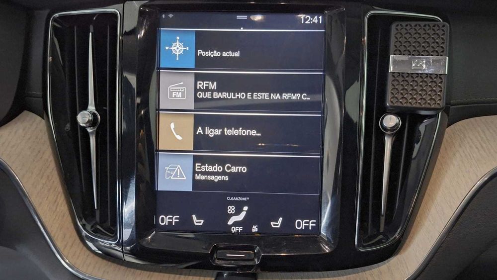 VOLVO XC-60 Plug-in /Hybrid INSCRIPTION DE 2019 - IVA DEDUTIVEL