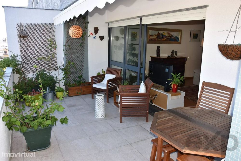 T4 Duplex Penthouse Frente Rio | Parque das Nações - EXPO Norte