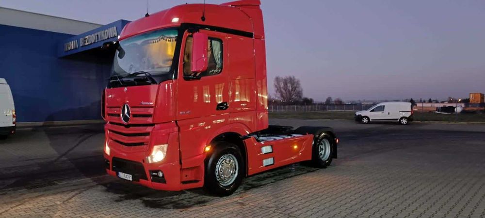 sprzedam mp 4 acrtos