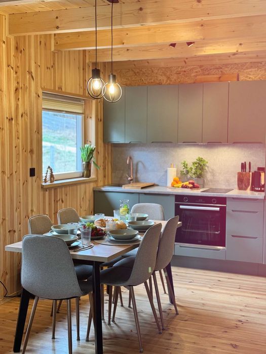 Wynajmę domek nad jeziorem z balią i kominkiem