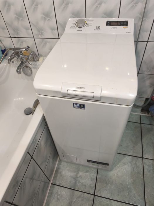 Pralka Electrolux EWT11276ELW
