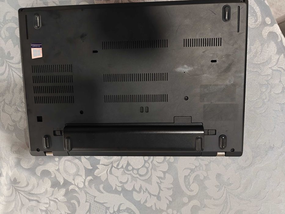 Portátil Lenovo T480  I7 - 32GB - 1TB SSD