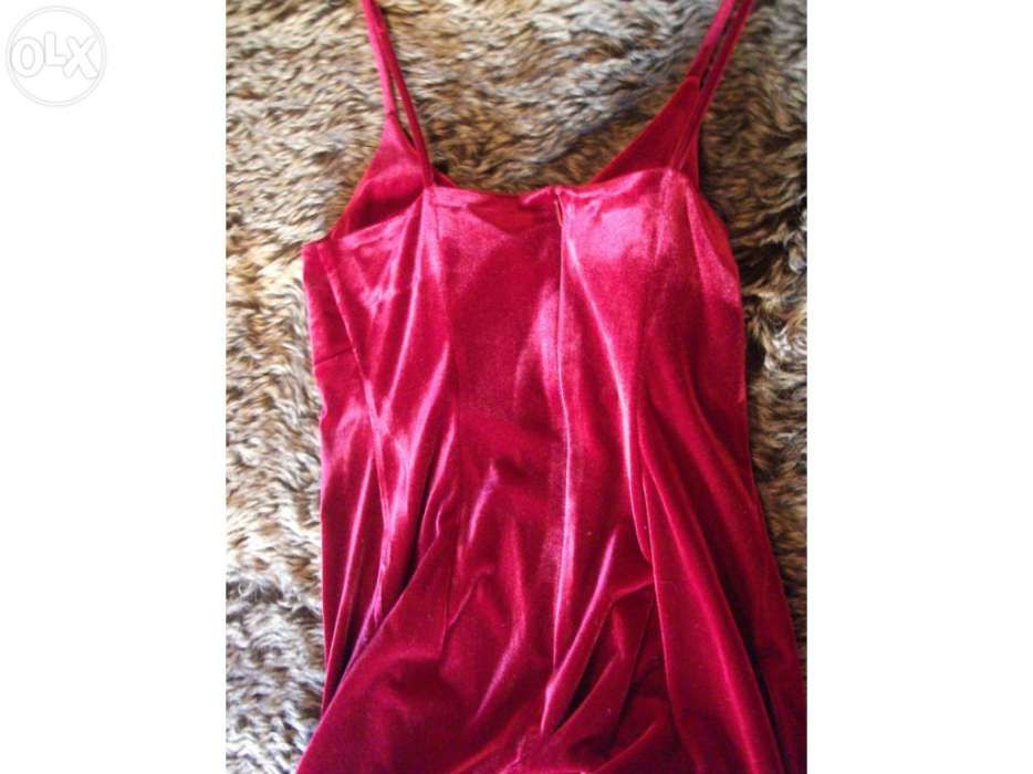 Vestido vermelho veludo
