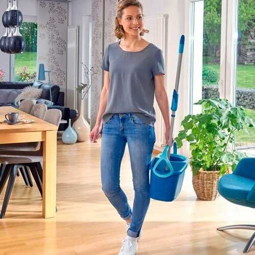 Набір для миття підлоги Leifheit CLEAN TWIST Ergo Disc Mop Set 52101 з відром і центрифужним віджимом