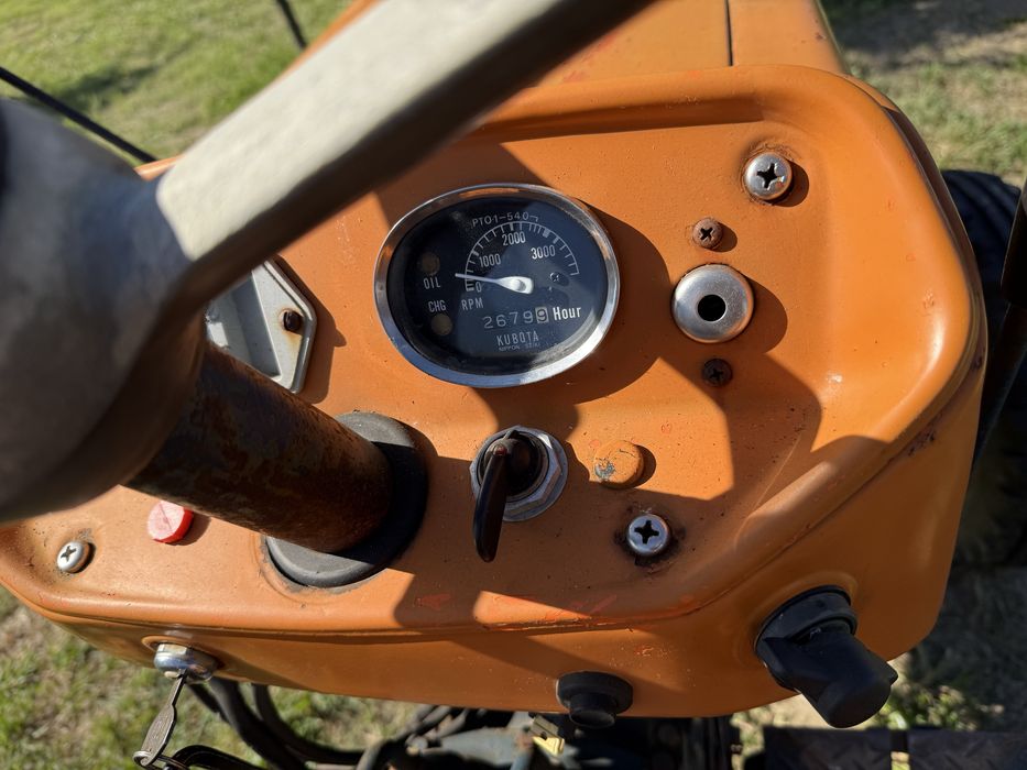 Kubota L225 com matrícula 3.900€