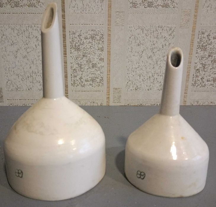 Воронки фільтровальні Бюхнера №2 та №3 80-100-160мм порцелянові