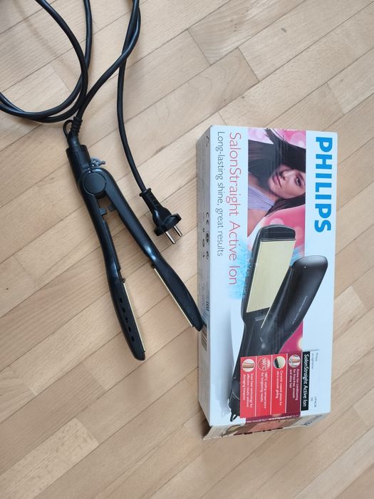 Випрямляч для волосся Philips HP4638