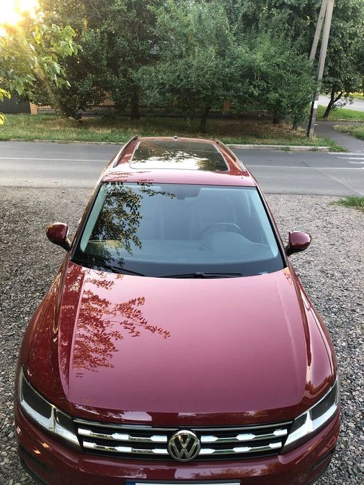 Volkswagen Tiguan Allspace 2018 пробег 40000 км.