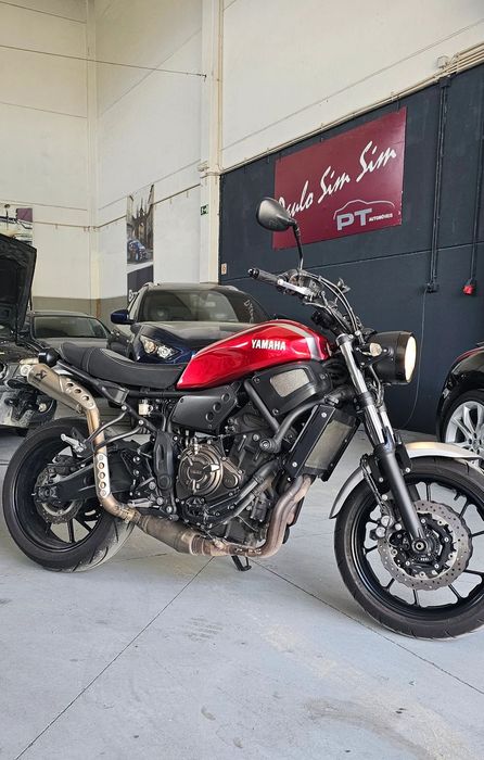 Yamaha XSR Akrapovic