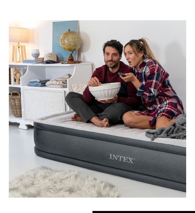 Colchão Intex insuflável