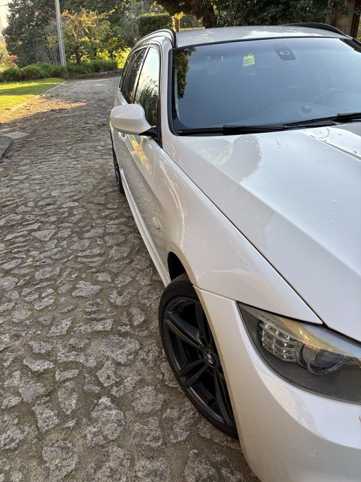 BMW 320d , ano  2010 ,carrinha. — photo 3