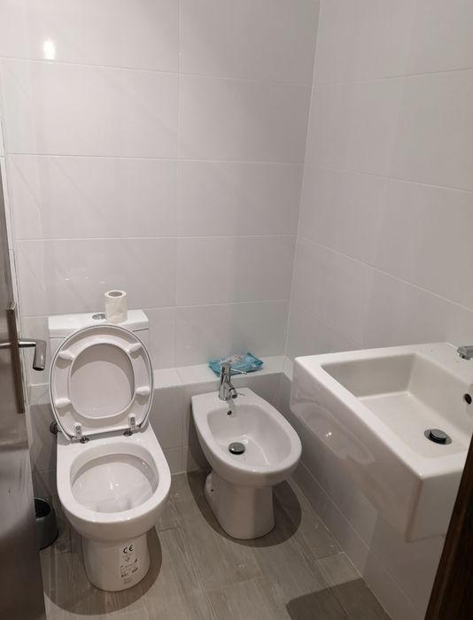 RESERVADO - Quarto individual na Tapada das Mercês ( Despesas incluídas )