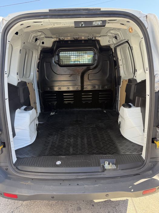 Ford transit courier 1.5tdci