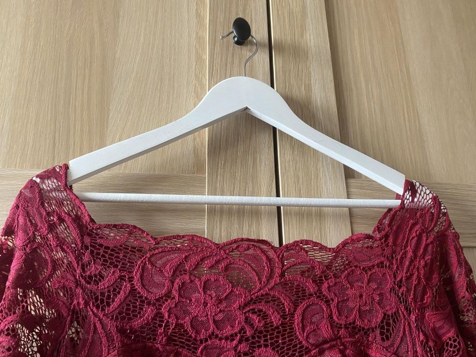 Sukienka bordowa r. 38