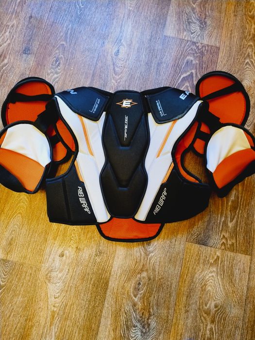 Захист хокейний, р. S-L/SR