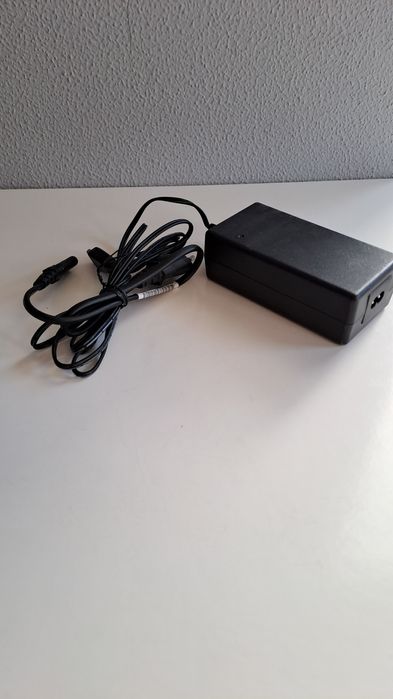 Transformador ac power adapter 0957  hp original 2271