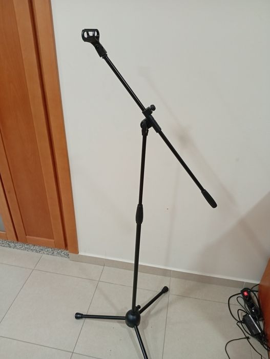Tripé Normal microfone usado