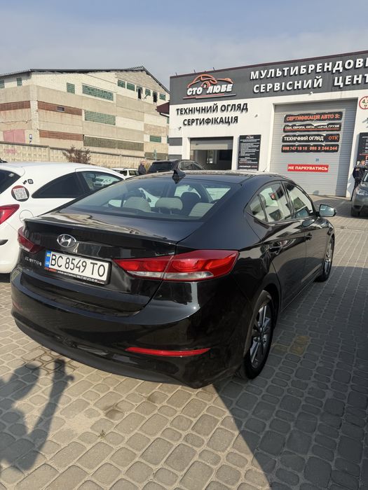 Оренда прокат авто машин Hyundai Elantra ЛЬВІВ та область