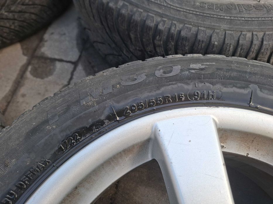 Felgi aluminiowe koła 16 cali VW Golf 5 Touran 5x112 Audi Seat