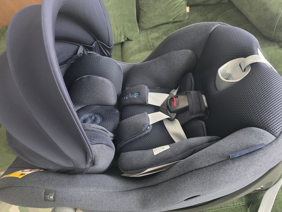 Дитяче автокрісло з базою cybex platinum sirona ti