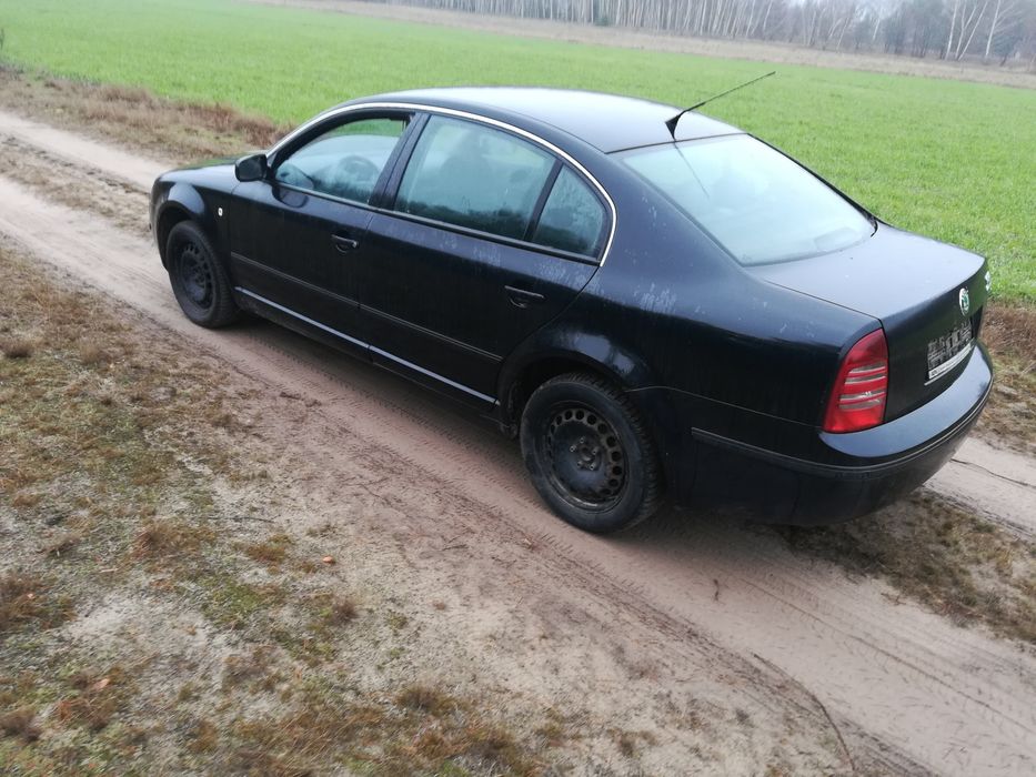 Skoda superb 1. 9 AWX cała na części kod 9910