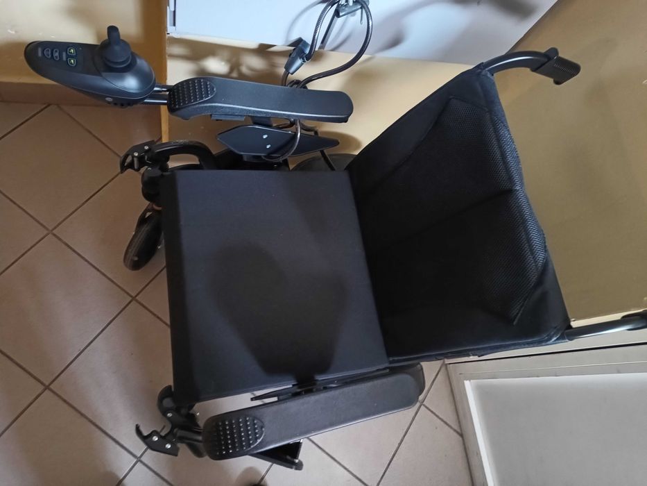 Elektryczny wózek inwalidzki