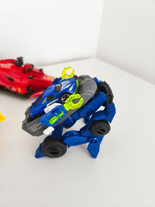 Zestaw samochodów dla dziecka