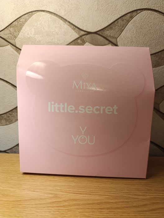 Miya little secret nowy z kosmetyczką