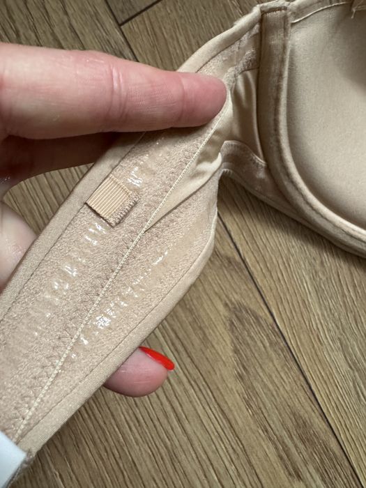 Бюстгальтер Calvin Klein Simone Perele