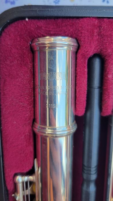 Flet poprzeczny YAMAHA 211SII