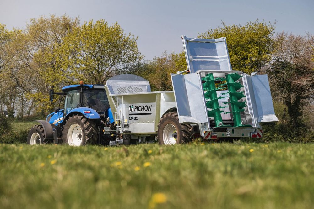 Pichon Rozrzutnik Obornika MK35 PICHON  Rozrzutnik Obornika PICHON MK35 (KMK Agro)