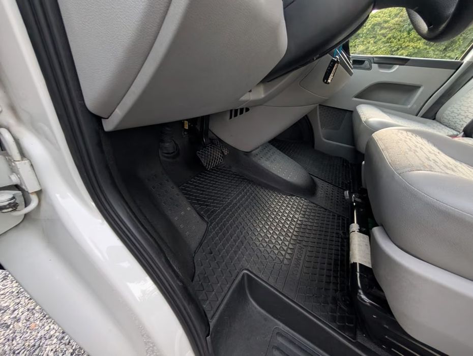 Volkswagen T5...