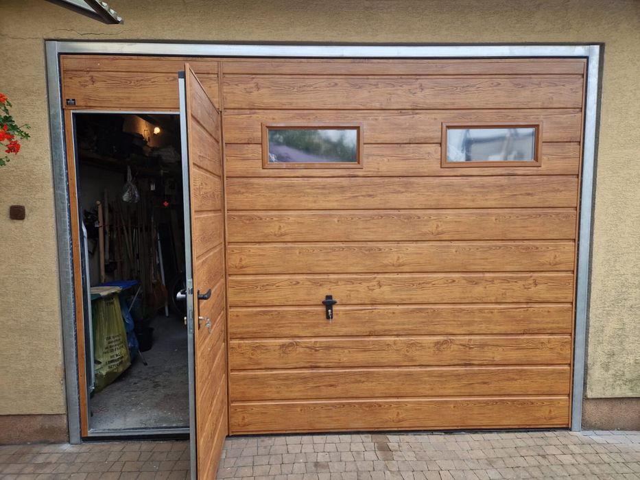 Bramy Garażowe uchylne/ dwuskrzydłowe/ drzwi stalowe  PRODUCENT