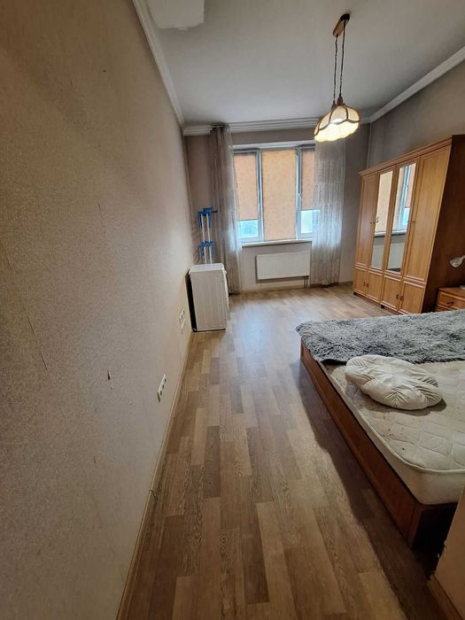 Без%. Продам 2х кімнатну квартиру по просп. Науки 30 в Голосіївському районі