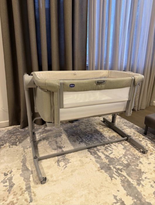 Ліжечко приставне Chicco Next2me magic