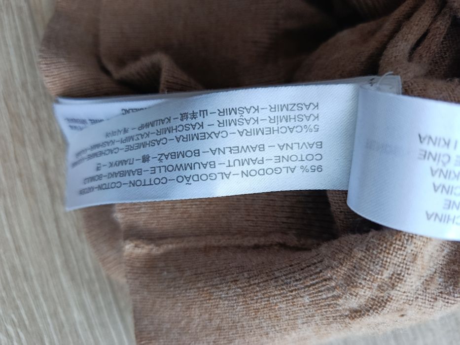 Sweter V neck w serek z kaszmirem Massimo Dutti r.L