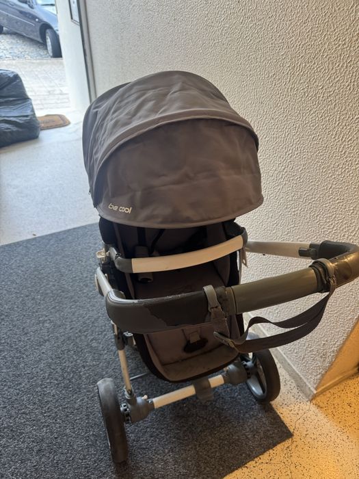 Carrinho  de bebe trio