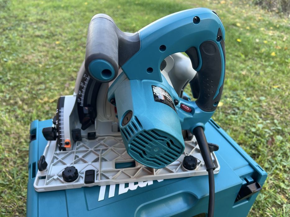 Заглибна пила Makita SP 6000