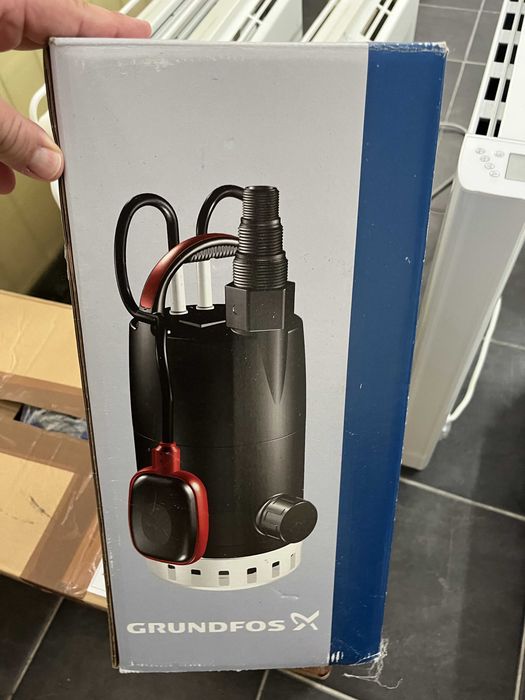 Bomba Submersível Grundfos Unilift CC — Drenagem de Águas (como nova, na caixa)