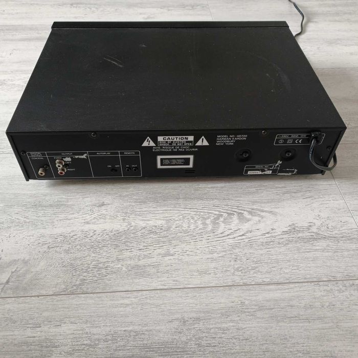 CD проигрыватель Harman Kardon HD720