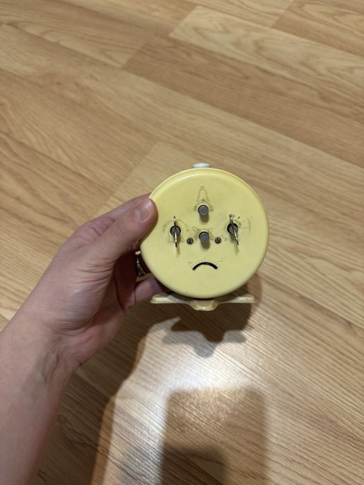 Часы будильник Витязь ссср