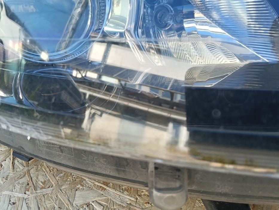 Фара Рено сценік 3