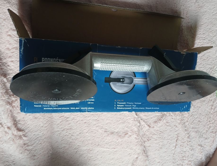 Podnośnik z przyssawkami nowy