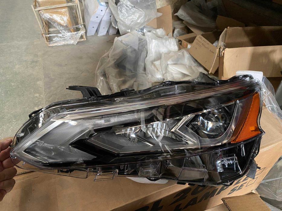 Nissan ALTIMA Дверь передняя левая 2019 2020 80101-6CA0A