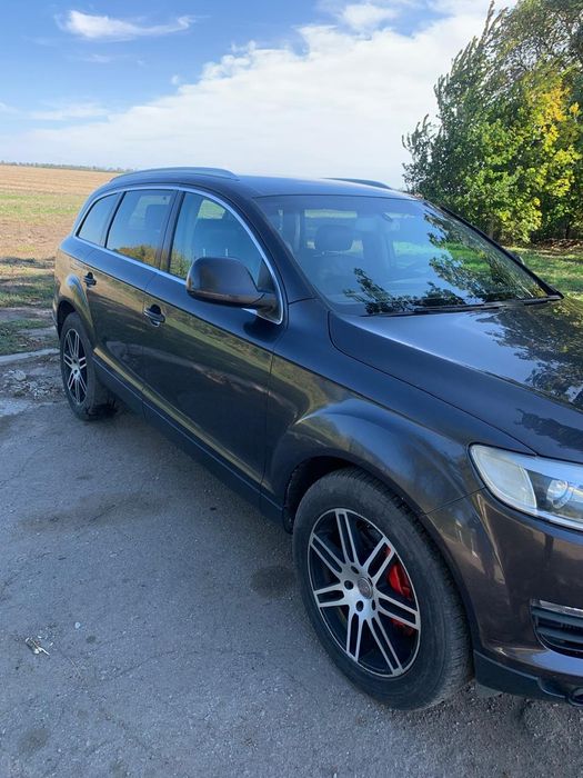 Продам ауді Q7 у гарному стані